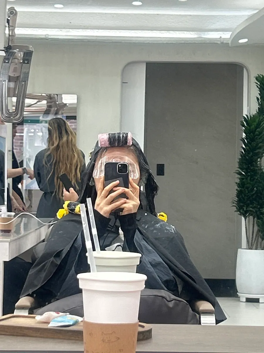 Hair blow-dried after the neutralizing step