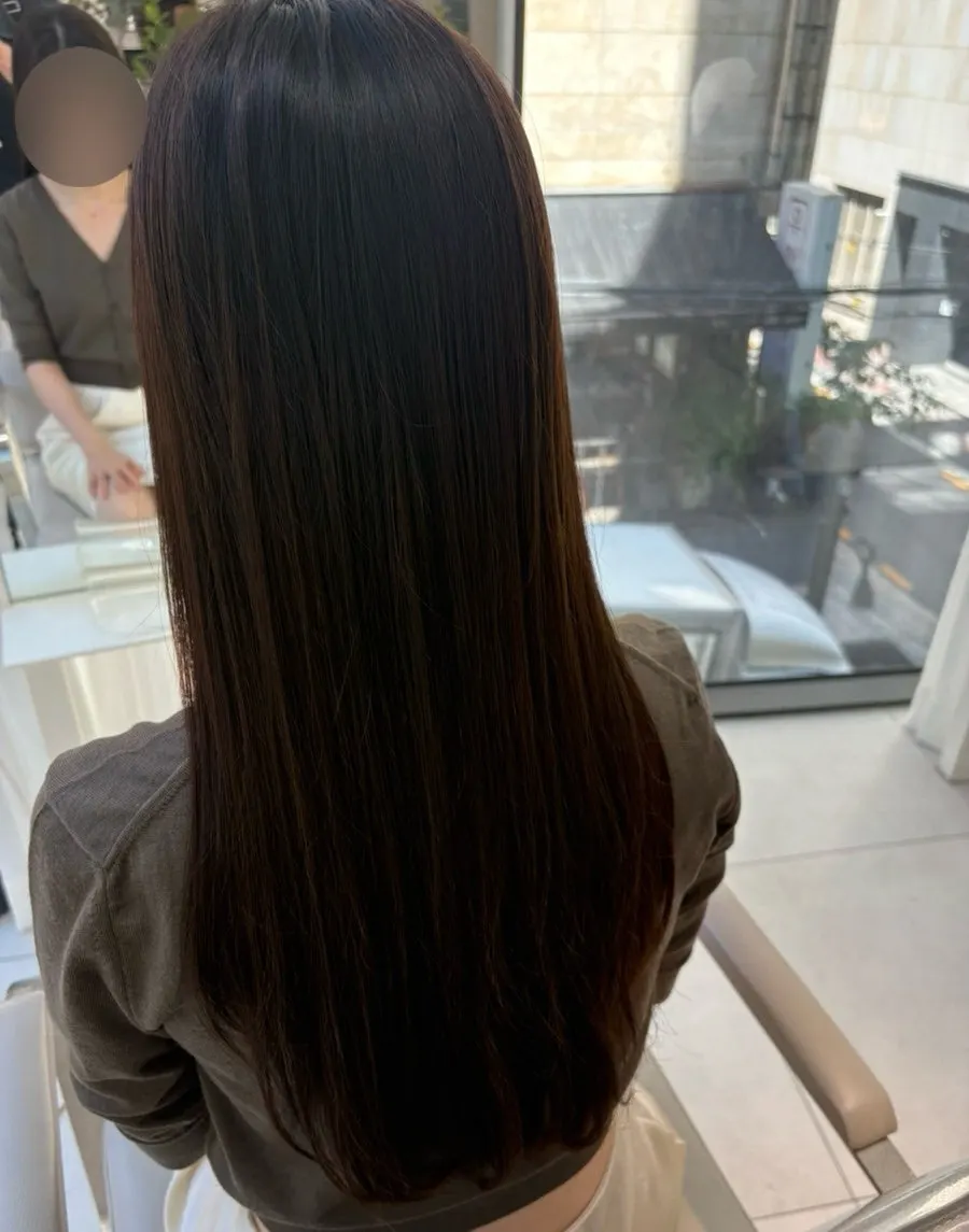 Dye result evened out into medium-brightness brown