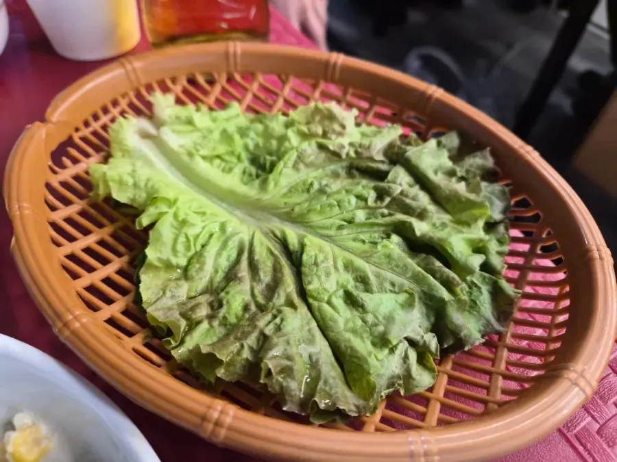 셀프바 백김치와 밑반찬