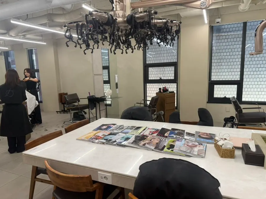 Treatment area at Beorn Hair Cheongdam