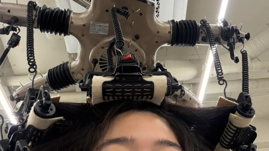 S-curl perm treatment in progress
