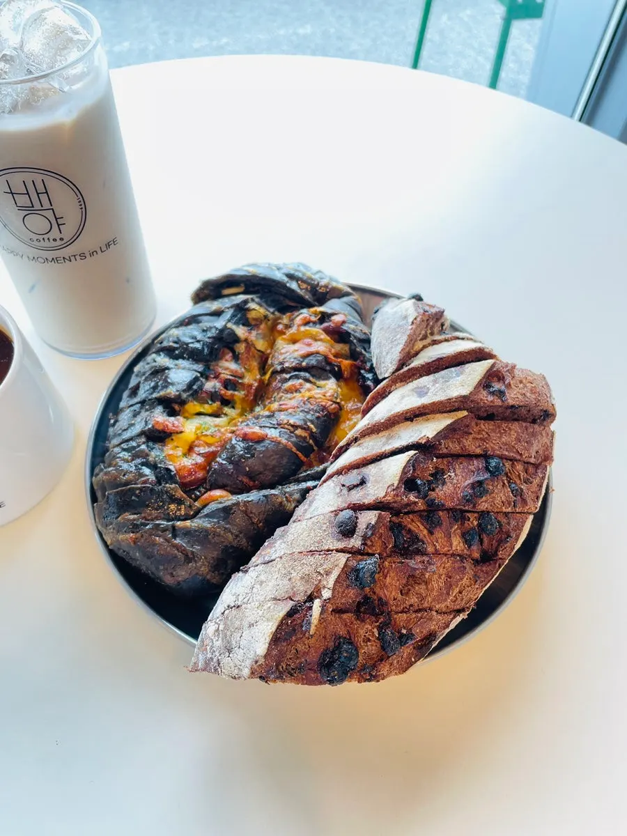 Jujube tea, misutgaru, and bread order