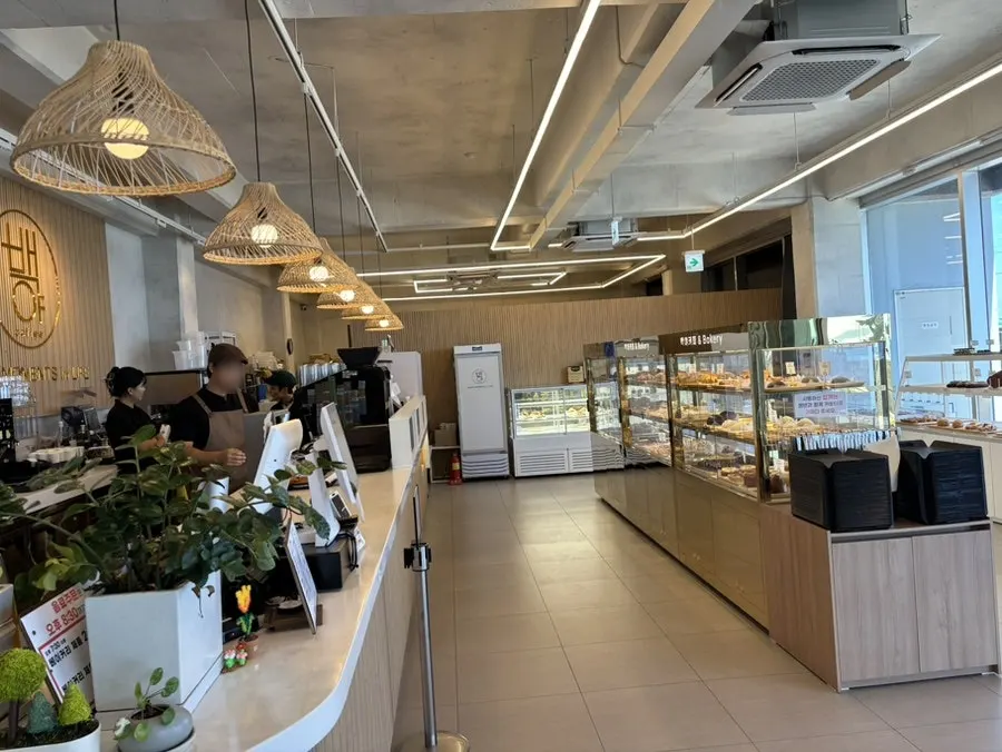 Clean, well-kept interior of Baegya Coffee