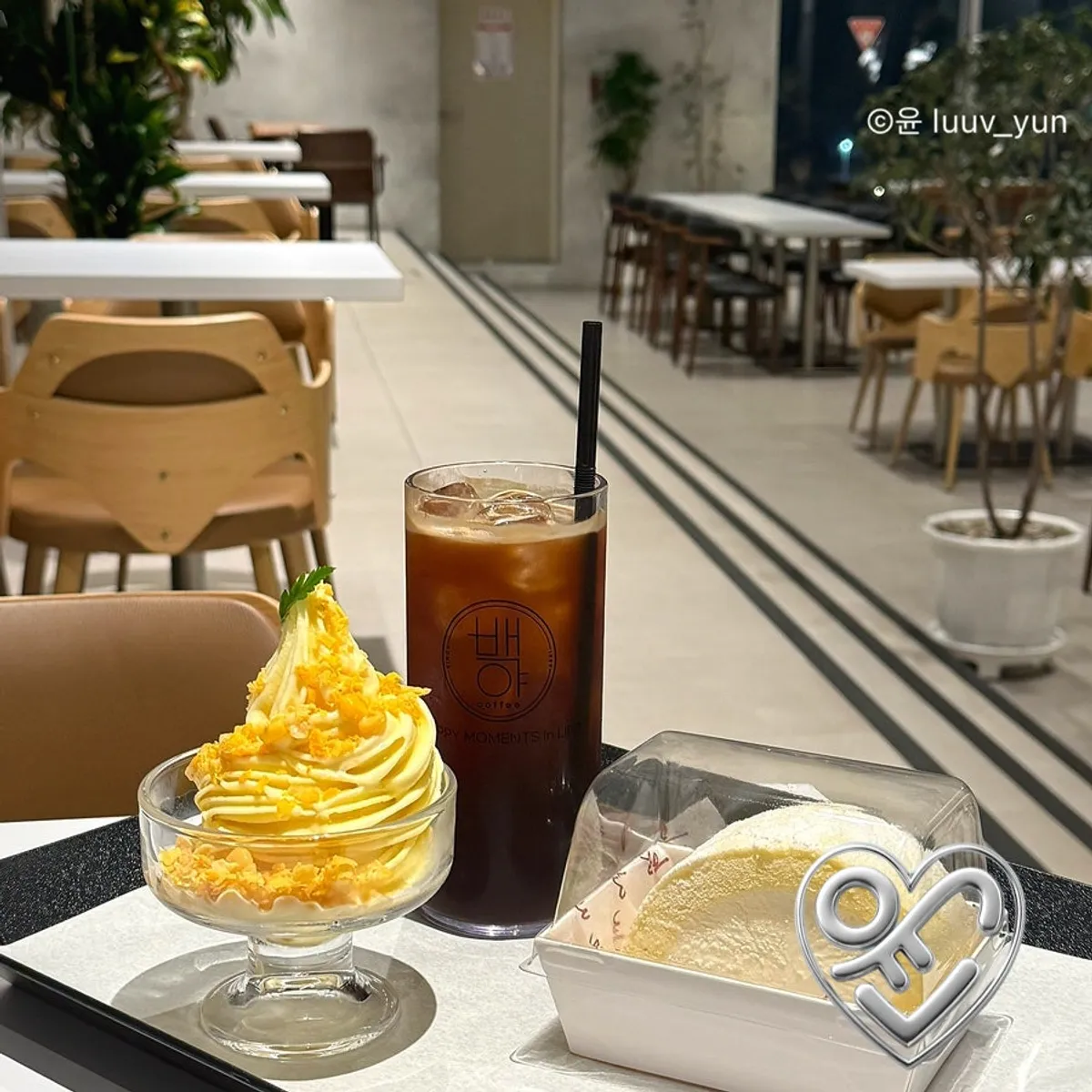Main image of Baegya Coffee, an ocean-view café on Haean-ro in Gangneung