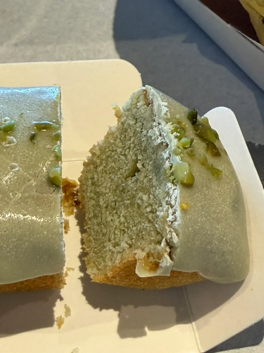 백야커피 버터파운드말차와 아메리카노