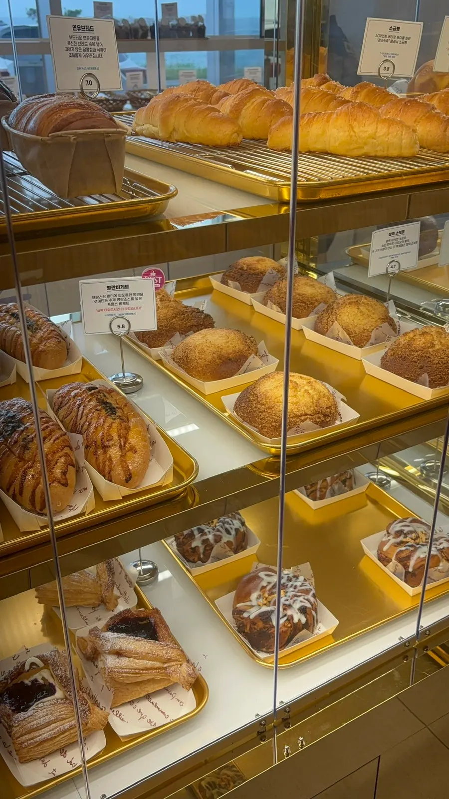 Exterior of Baegya Coffee in Gangneung