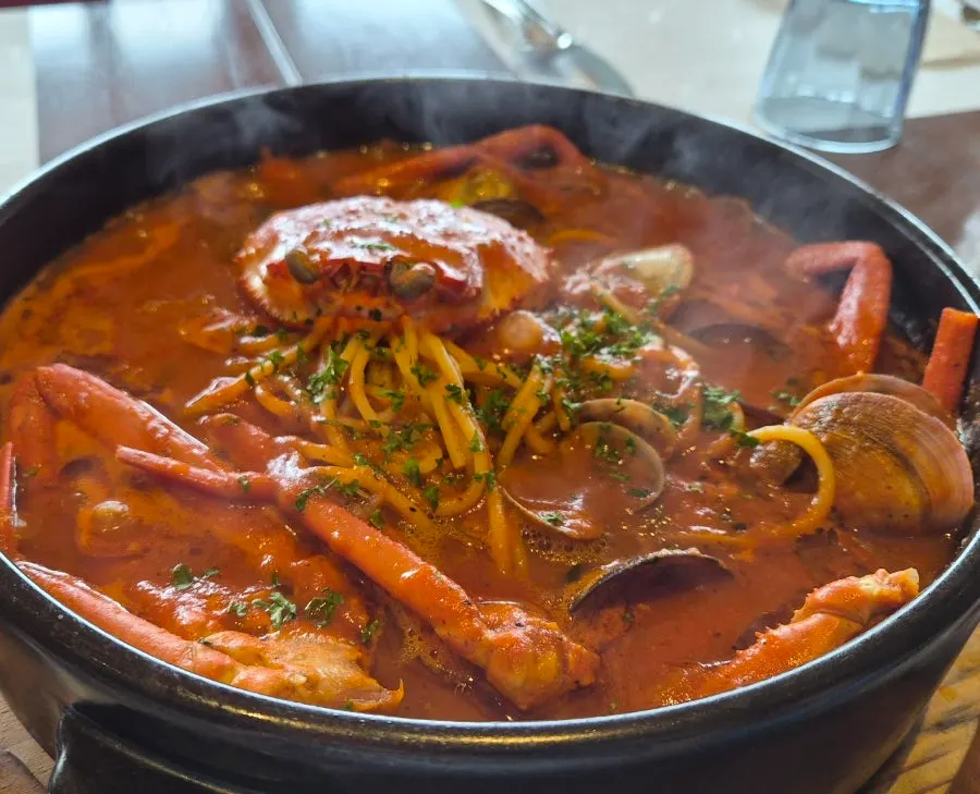 Gangneung The Sky East Sea red snow crab stew