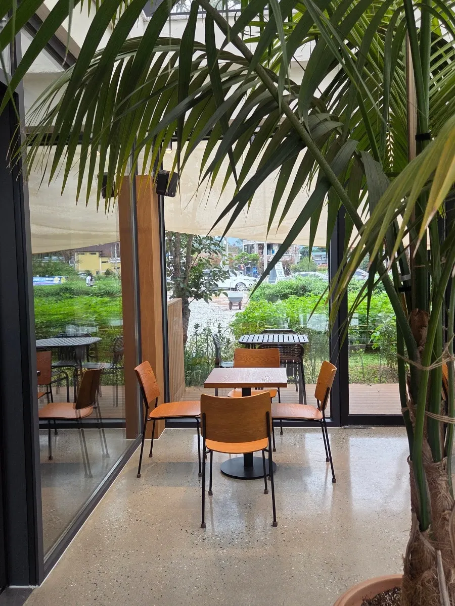 Seating with comfortably high tables
