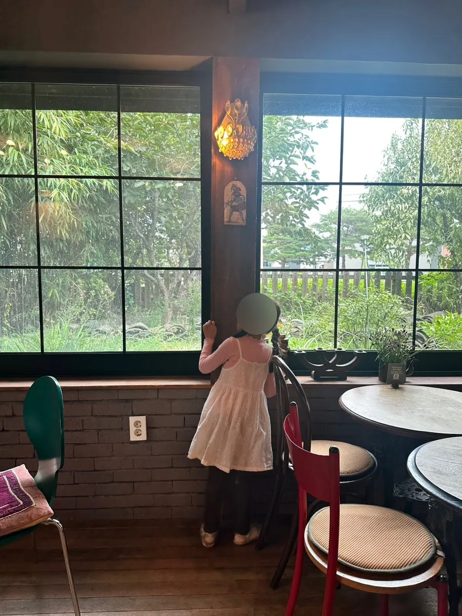 Magazine-like seating view at Cafe Giwa