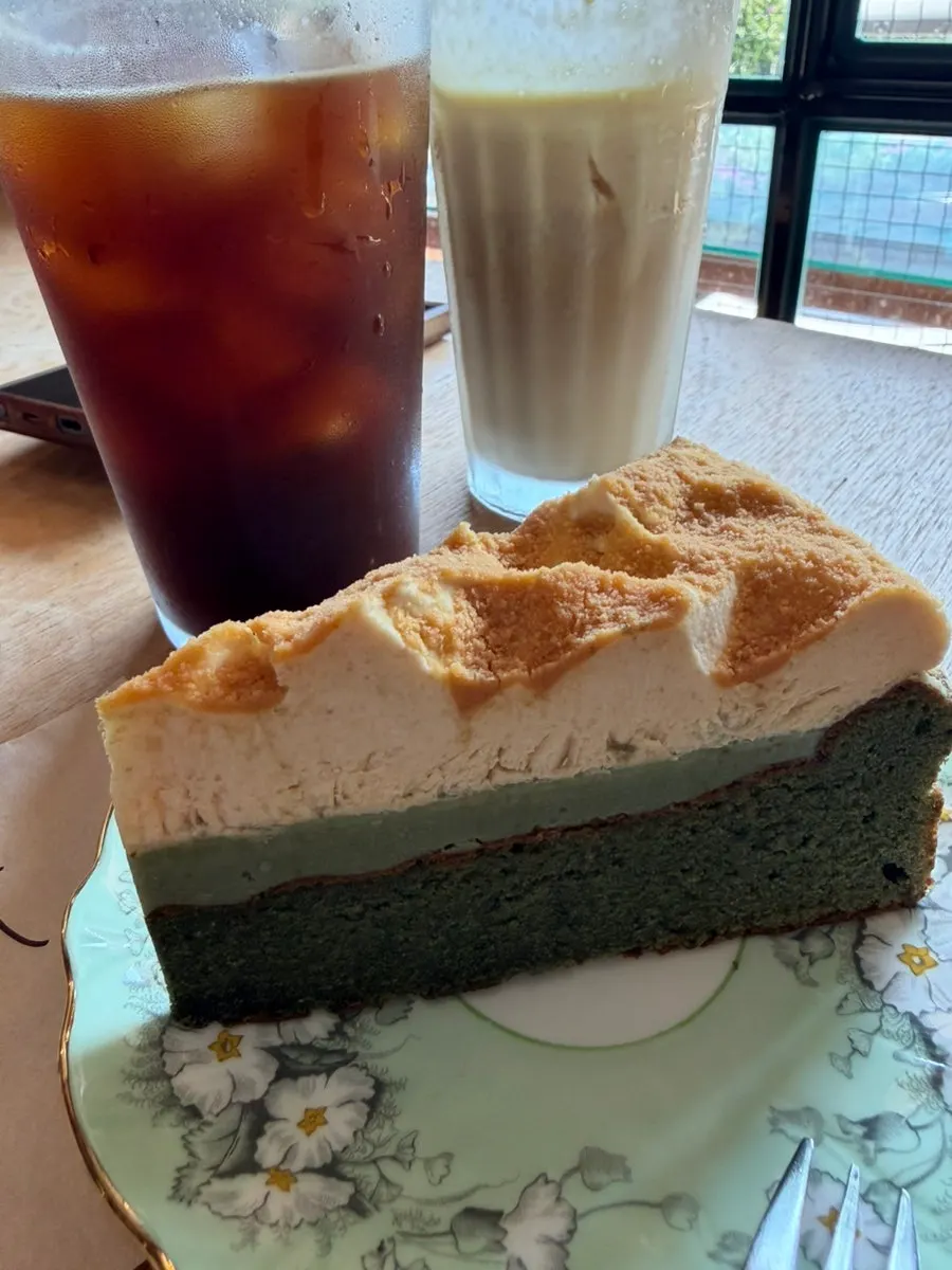A slice of Cafe Giwa's mugwort injeolmi gateau