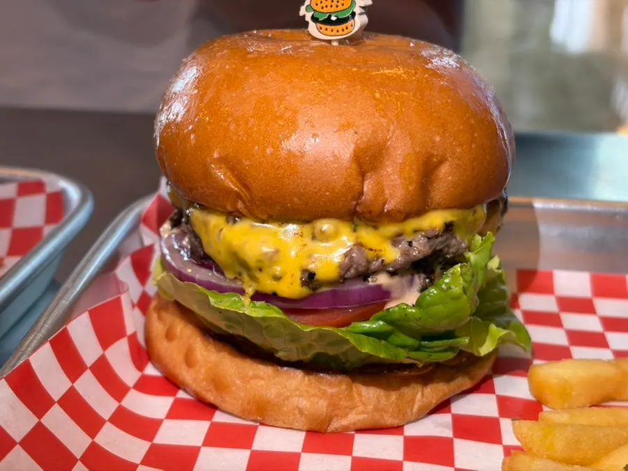 Moana Burger served with fries