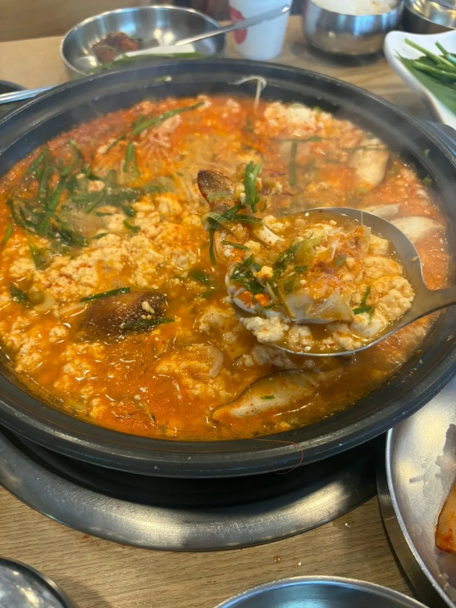 꽃게가 들어간 초당 순두부전골