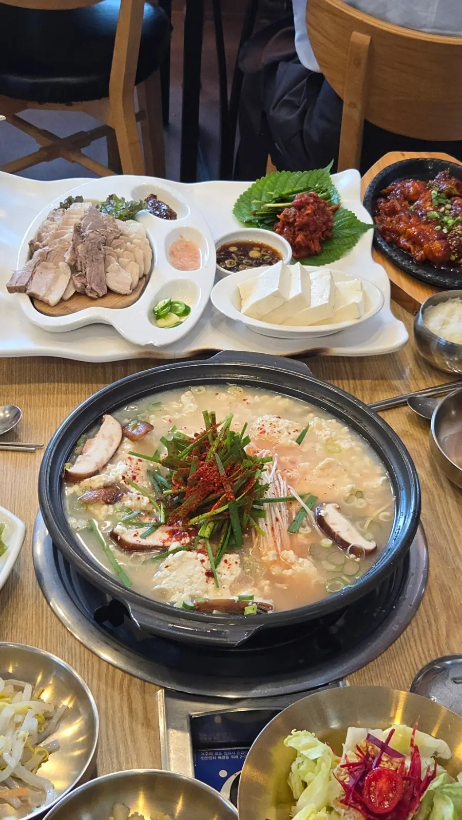 Cover image from a visit to Jeong Eunsuk Chodang Sundubu in Gangneung
