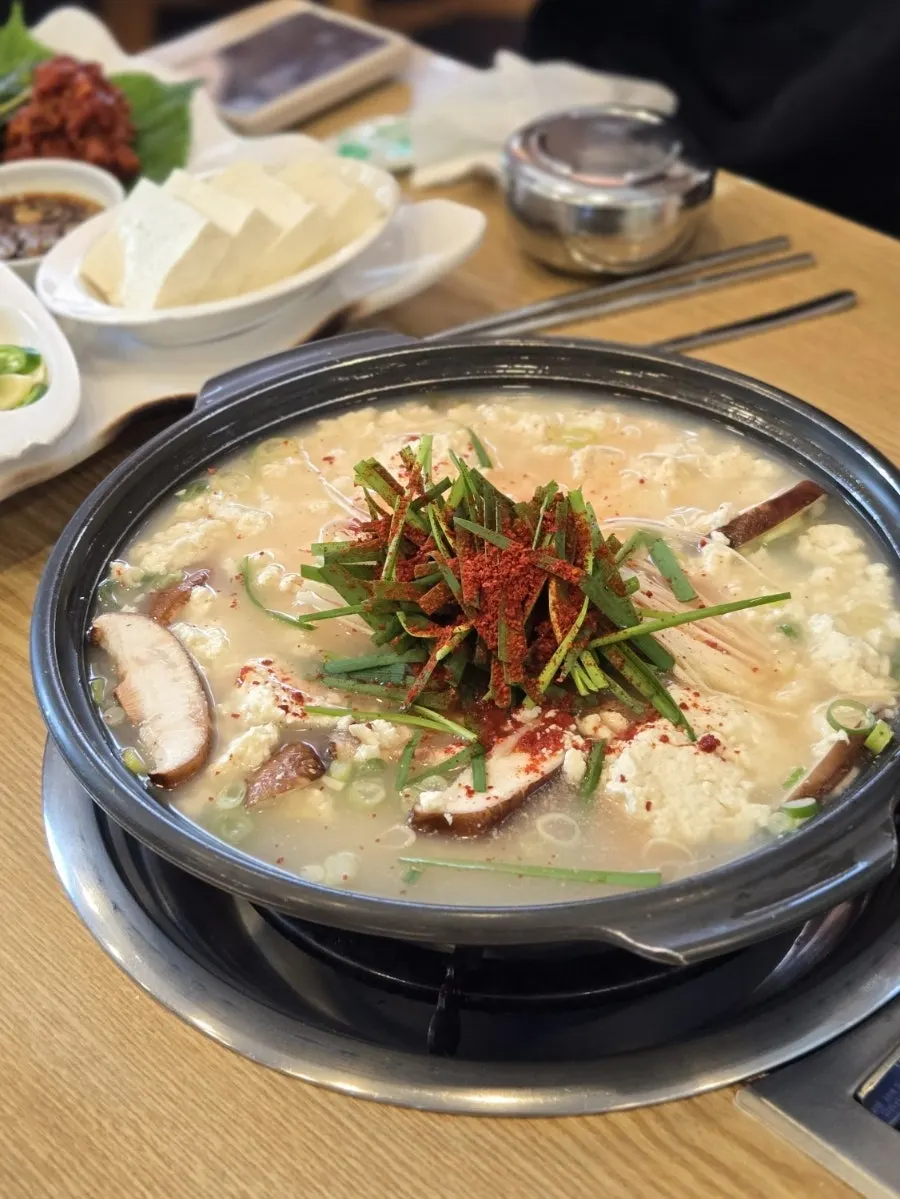 Pot of sundubu-jeongol starting to boil