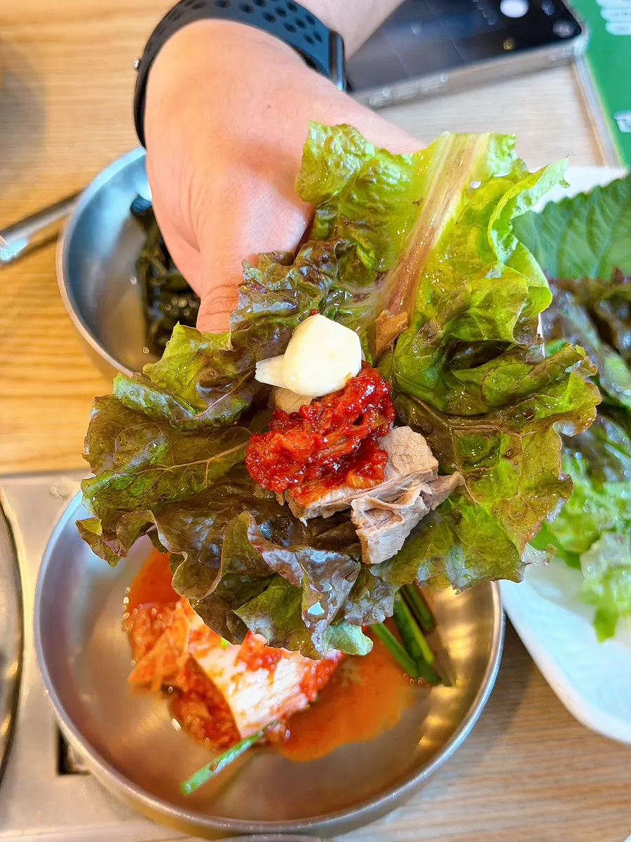 수육과 무말랭이 반찬