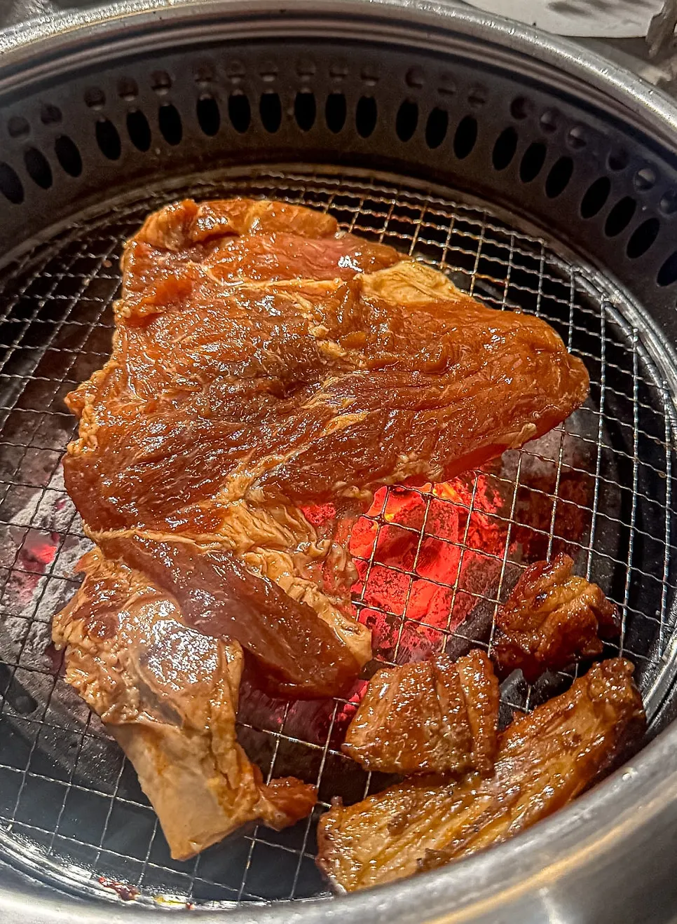 차돌이 들어간 후식 된장찌개와 공기밥