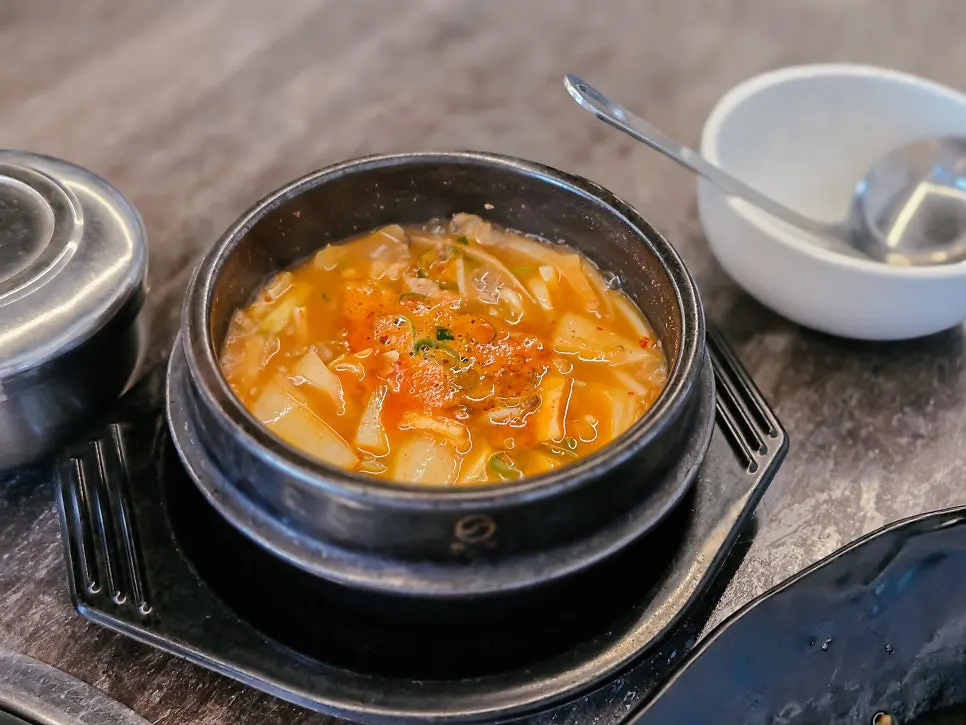 Doenjang jjigae packed with hearty ingredients