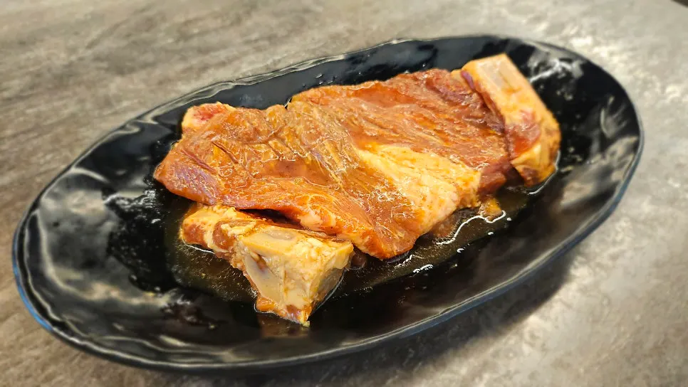 초당우가 과일먹은 돼지갈비 2인분 상차림