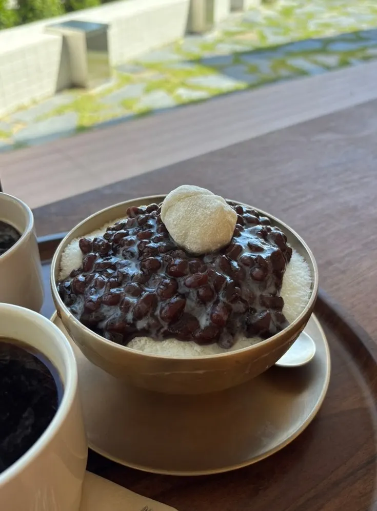 Coffee Dripperの温かいアメリカノ