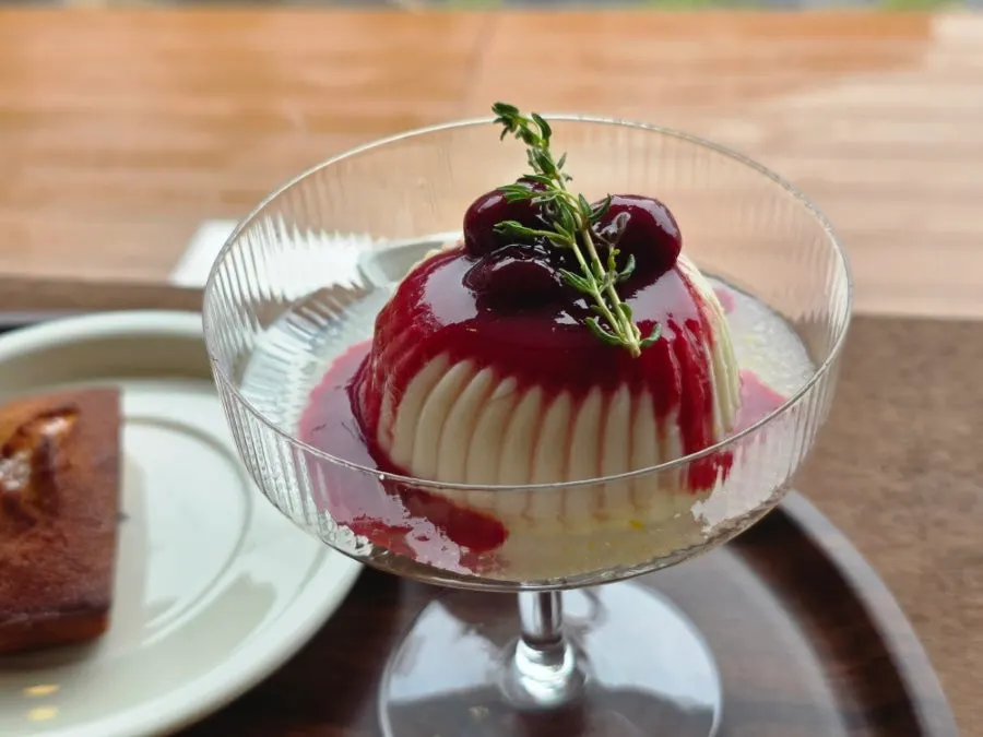 Chodang sundubu pudding served with syrup on the side