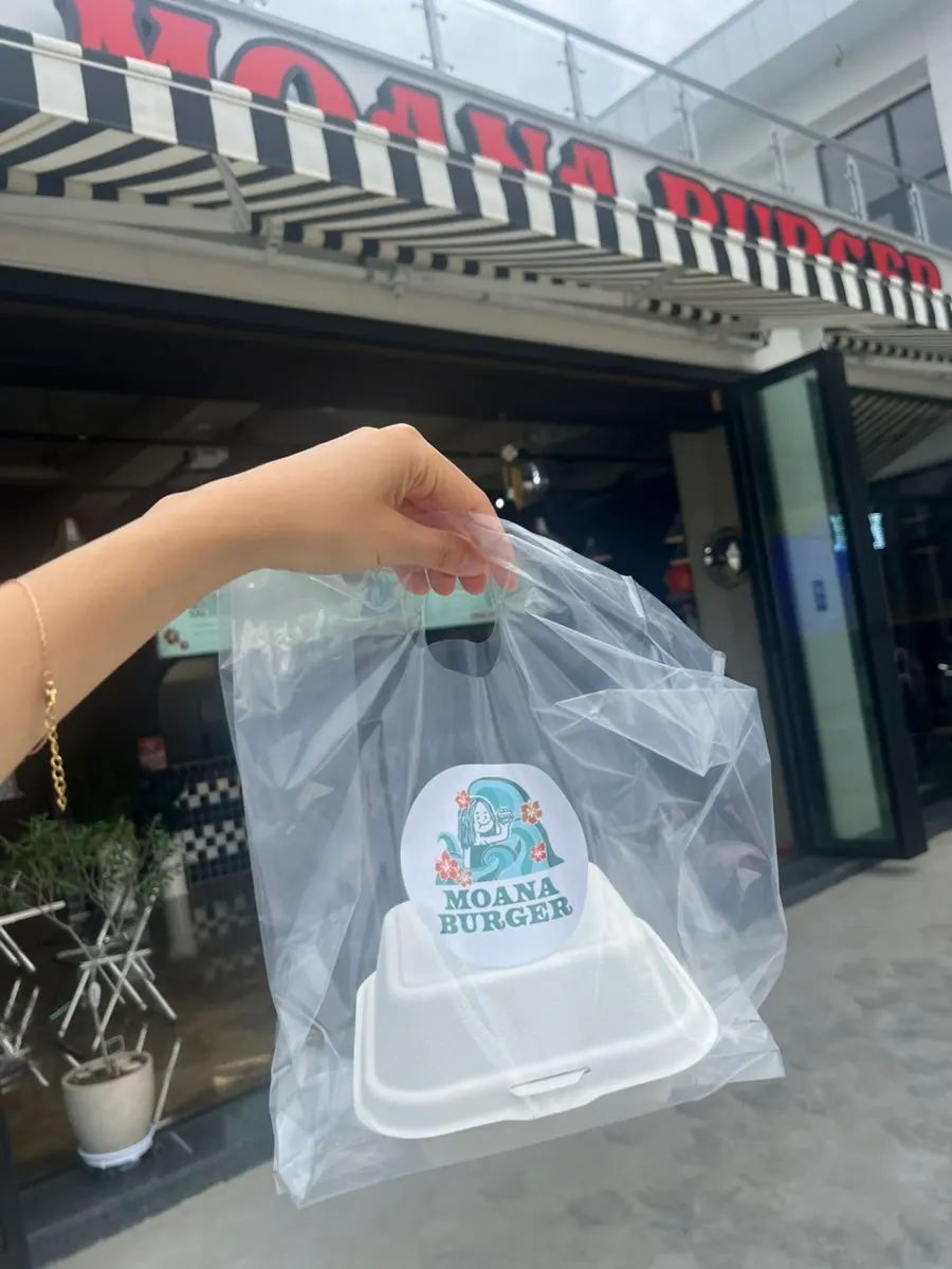 Leftover food packed for takeout by Moana Burger