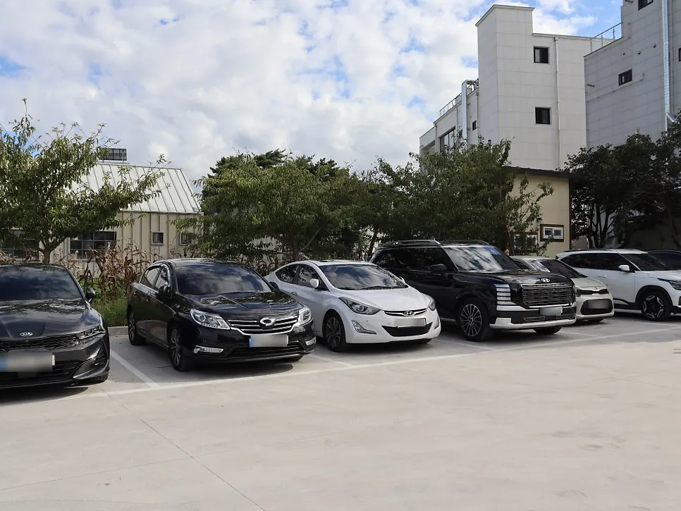 View of Coffee Dripper's dedicated parking lot