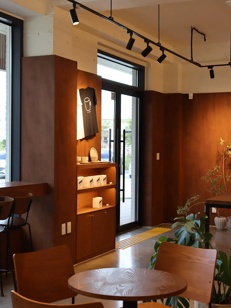Bright-colored corner of the interior