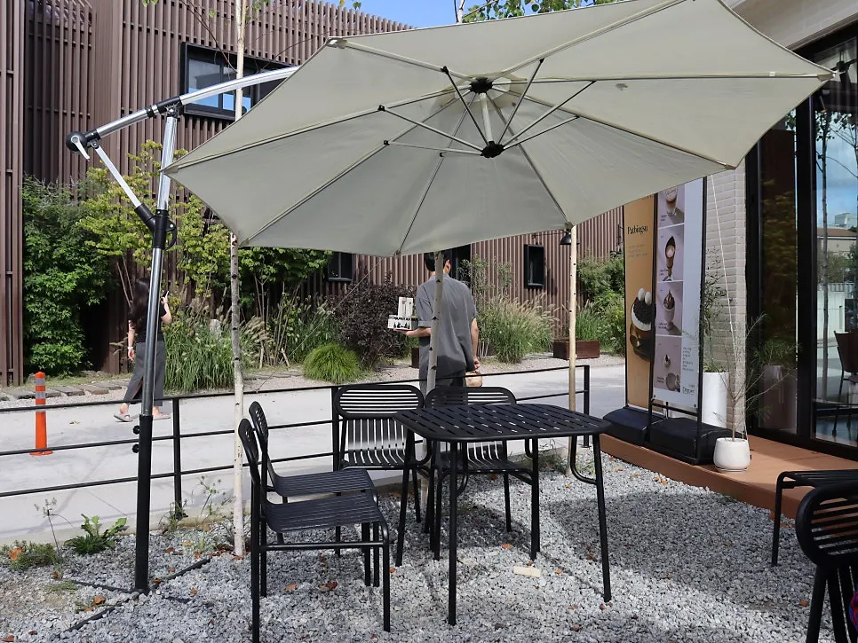 Overall view of Coffee Dripper in Chodang-dong