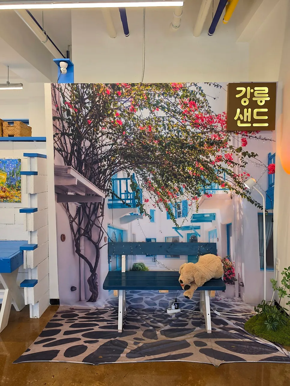 강릉샌드 본점 카페 공간