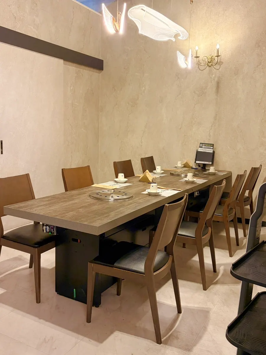 Interior with private rooms at Chodang Uga
