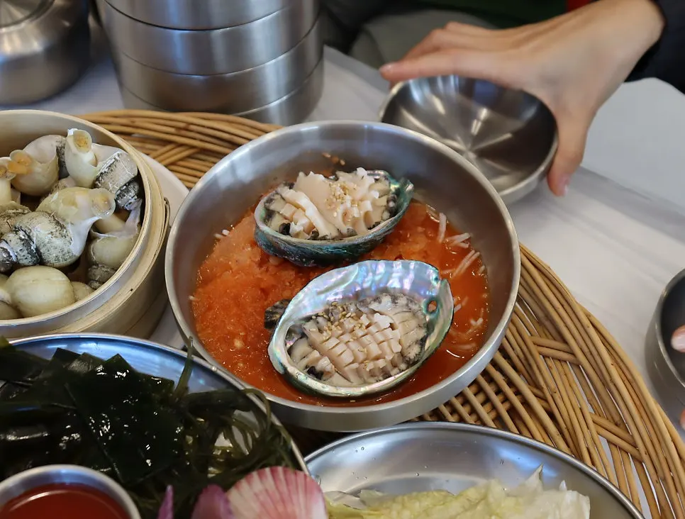 Seafood plate from the haenyeo table