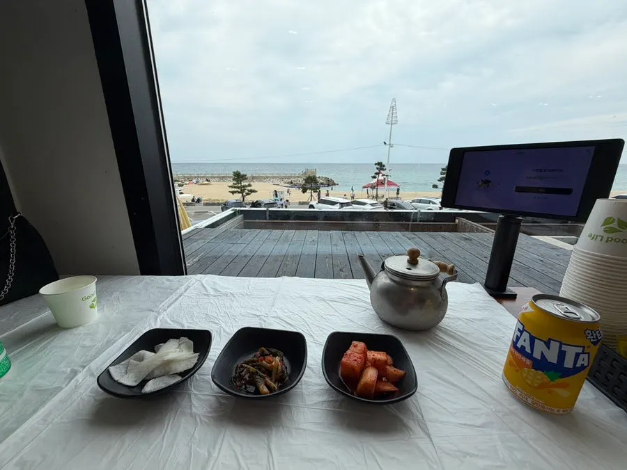 Surroundings of Gossi's Donghae Makguksu Main Branch right by Gangmun Beach