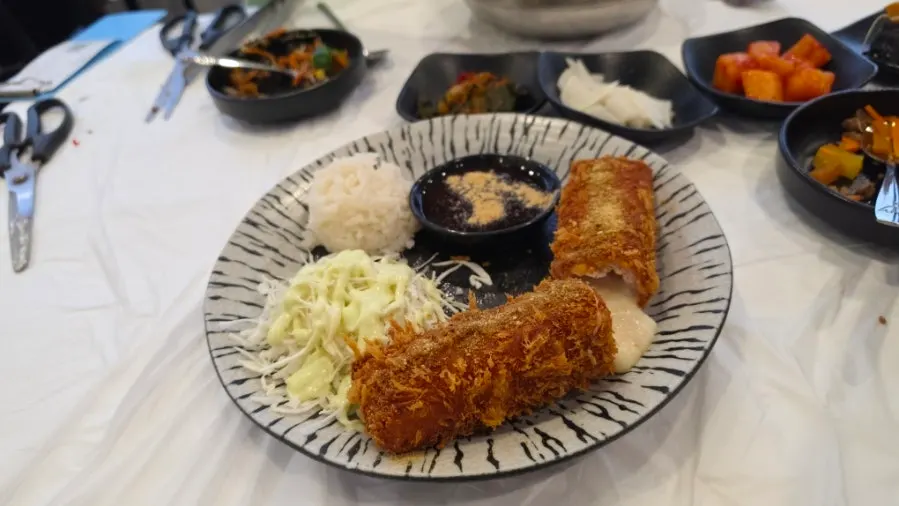 Cheese pork loin rolled cutlet with stretchy melted cheese