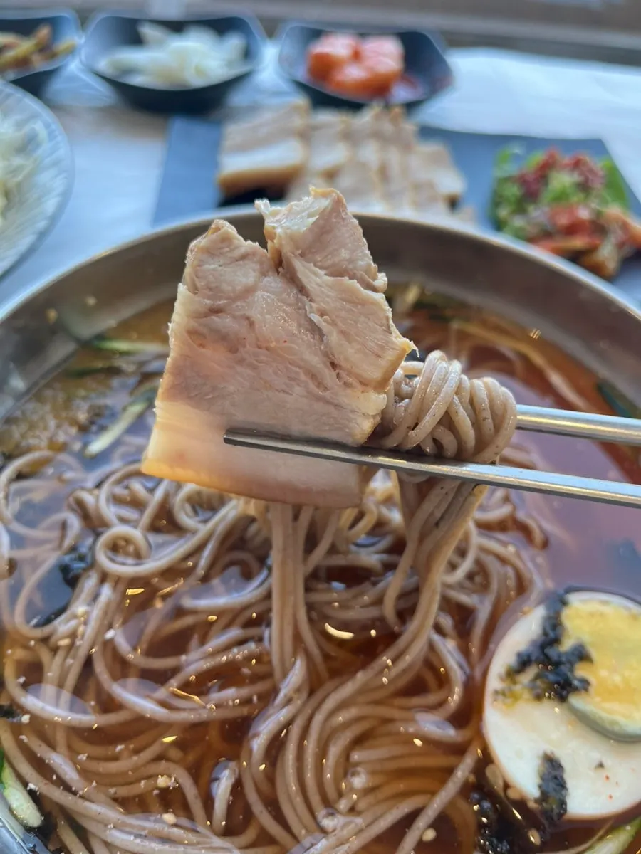 A bowl of mul-makguksu in cold broth