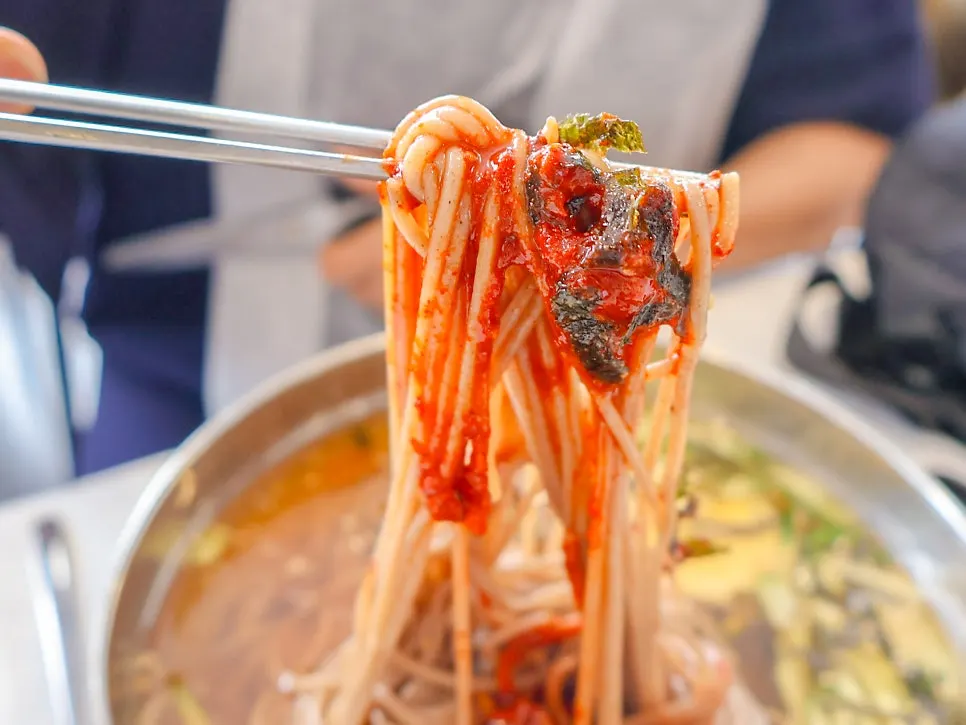 물막국수 면발과 육수