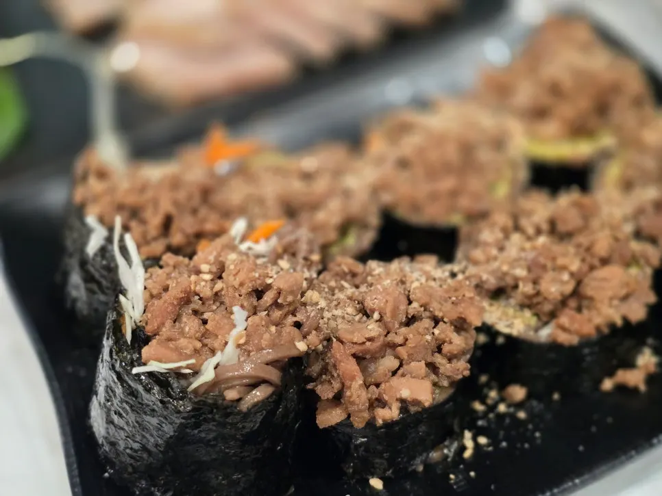 Bulgogi buckwheat gimbap packed with filling