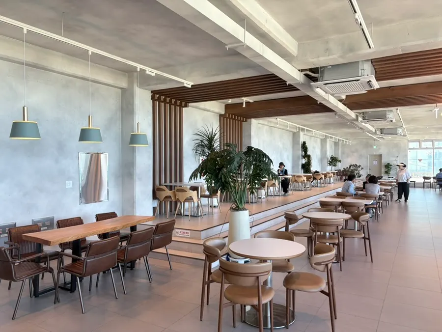 Café seating good for resting with coffee and bread