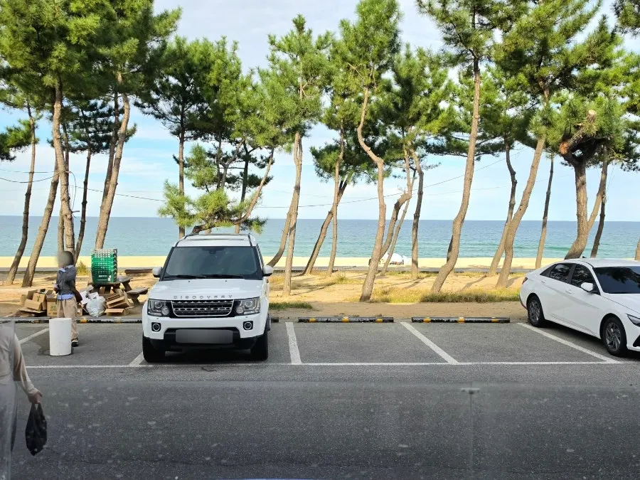 Parking space in front of the restaurant