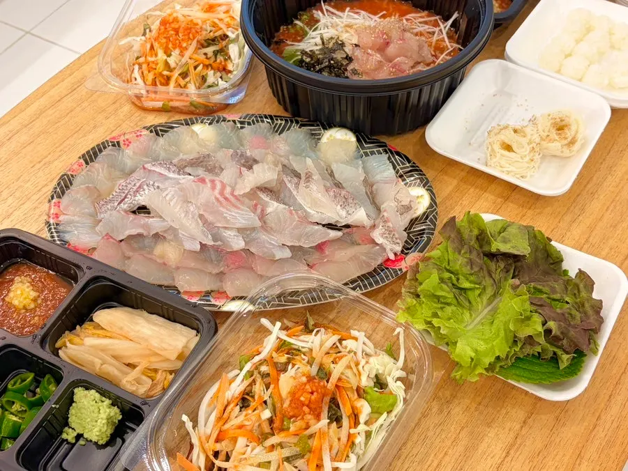 살얼음이 뜬 포장 물회