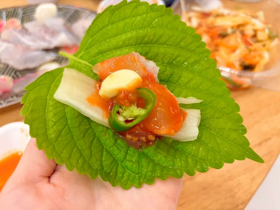 가성비 세트 포장 회 상차림 전경