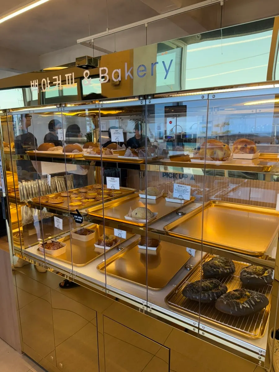 Individually packaged bakery items stored at Baegya Coffee