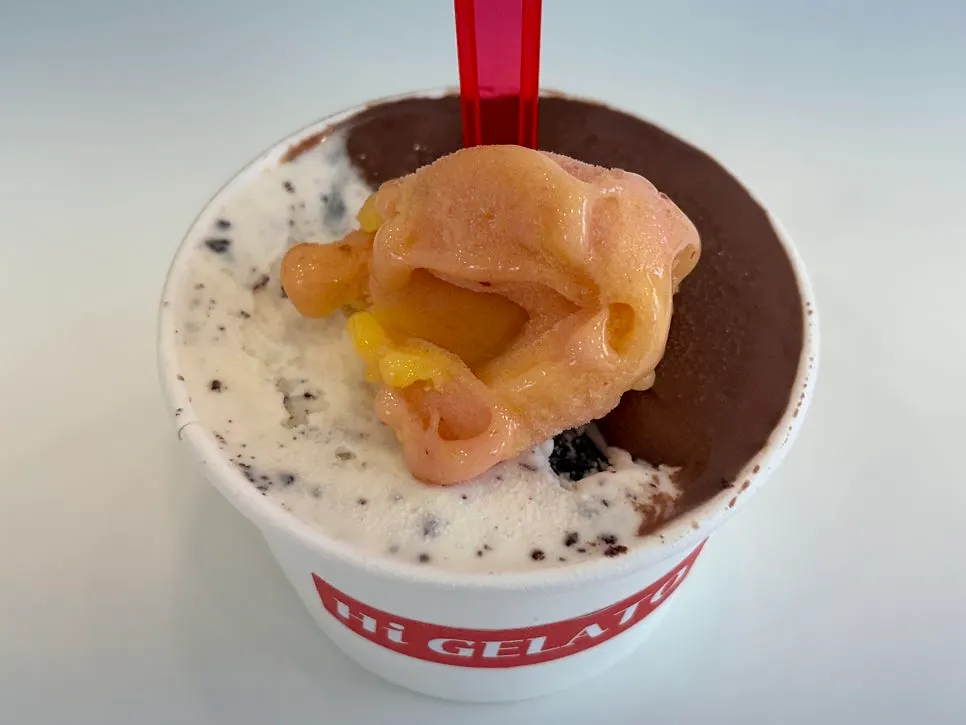 Milk choco chip and mango-strawberry gelato