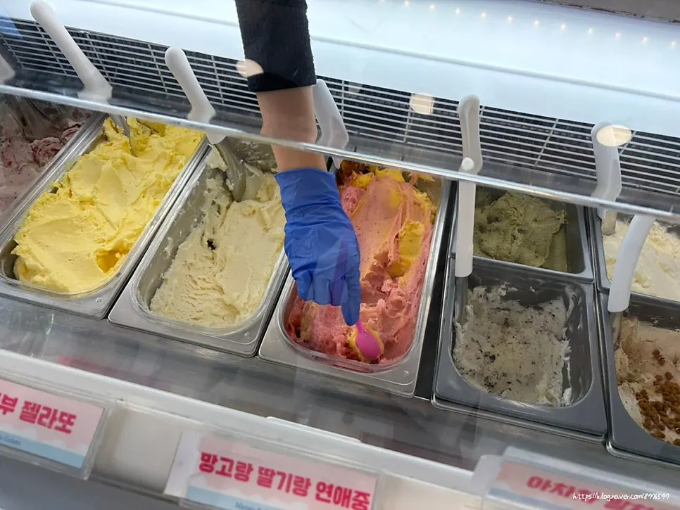하이젤라또 좌석과 내부 분위기