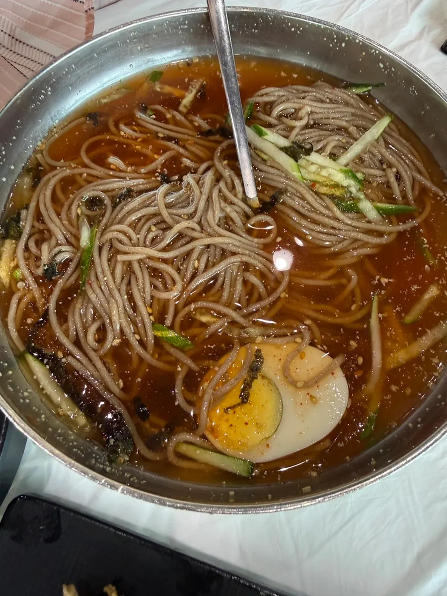 시원한 육수의 물막국수