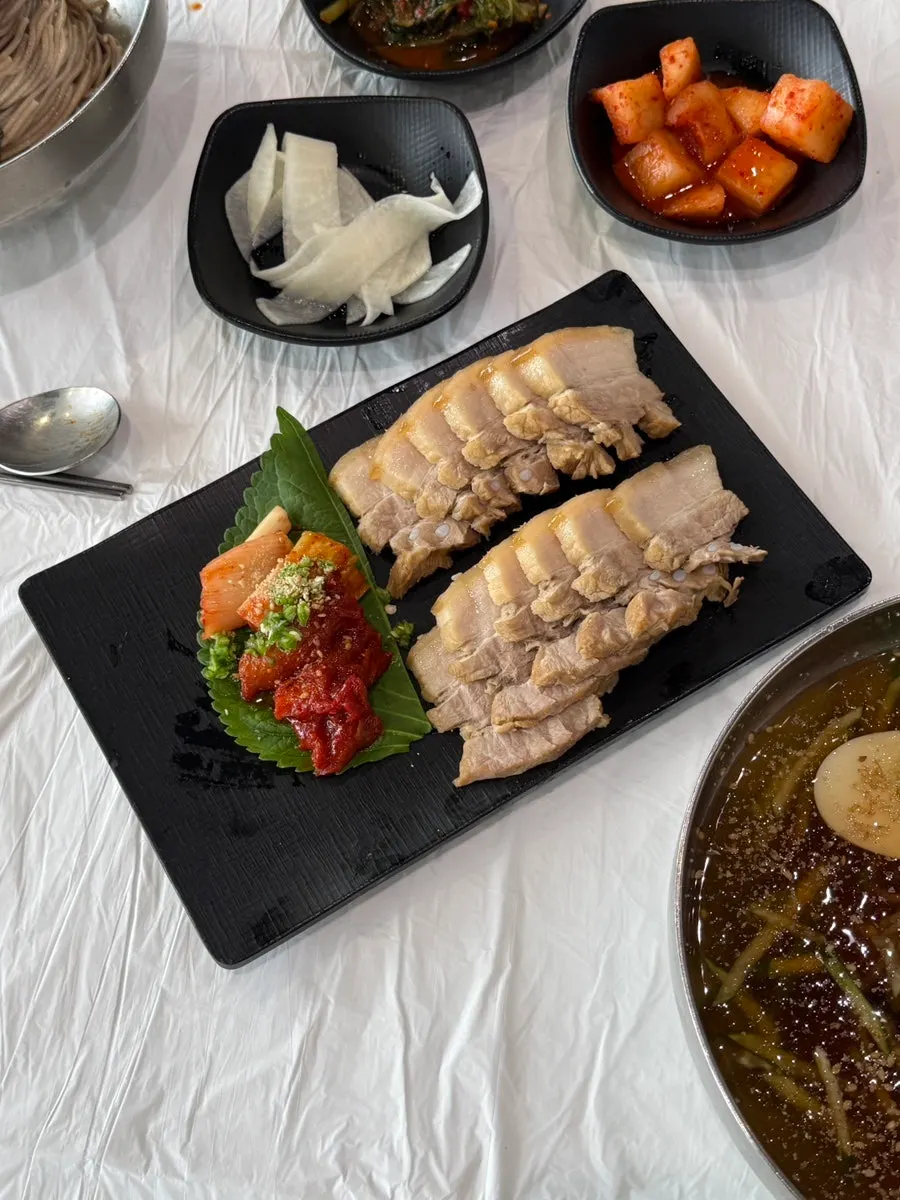순두부칼국수 면과 순두부