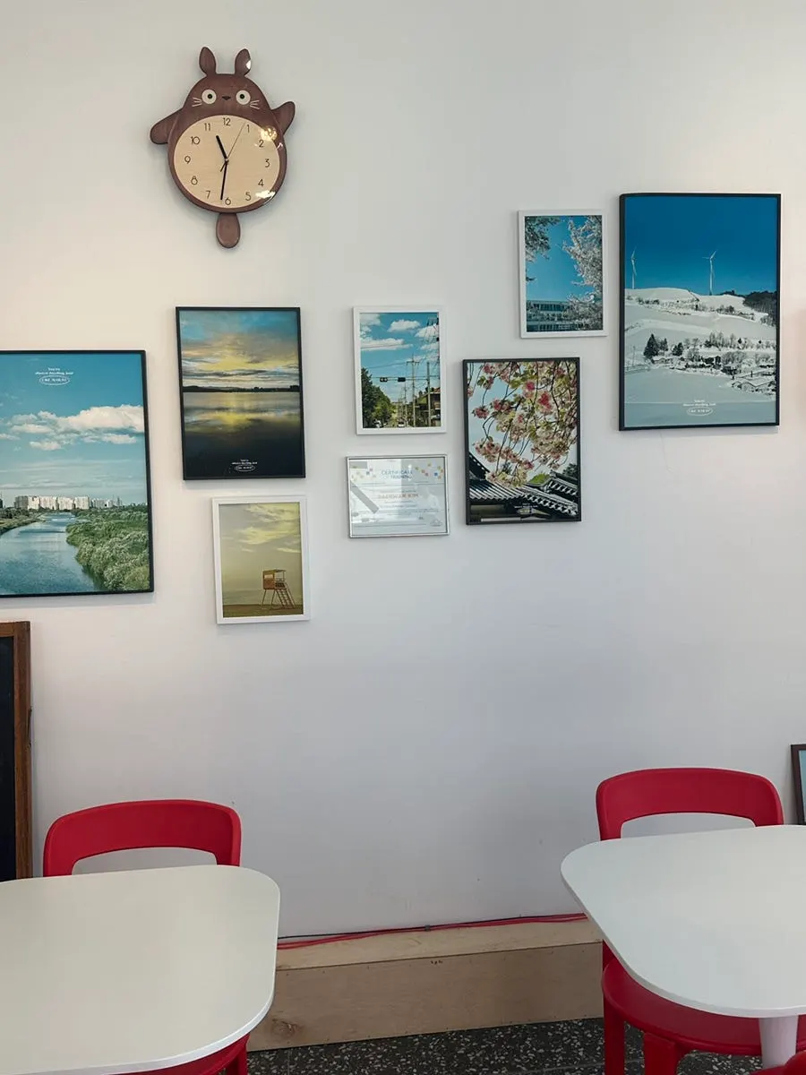 Interior design of Hi Gelato