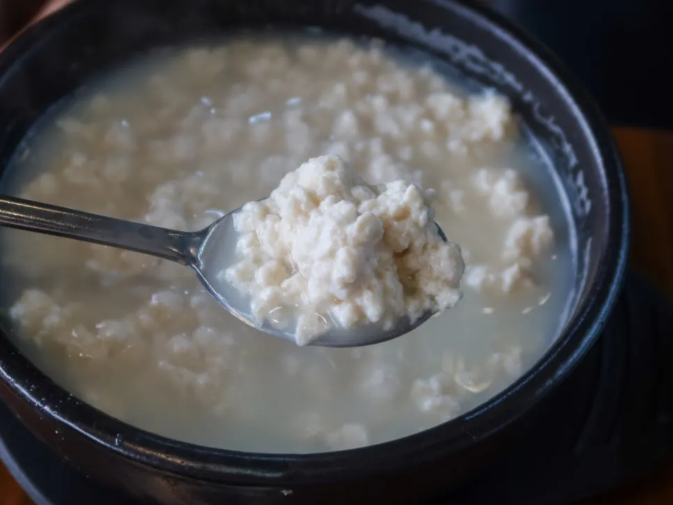 Close-up of the soft, cloud-like Chodang sundubu