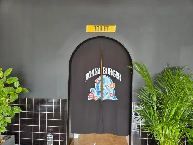 Inside Moana Burger