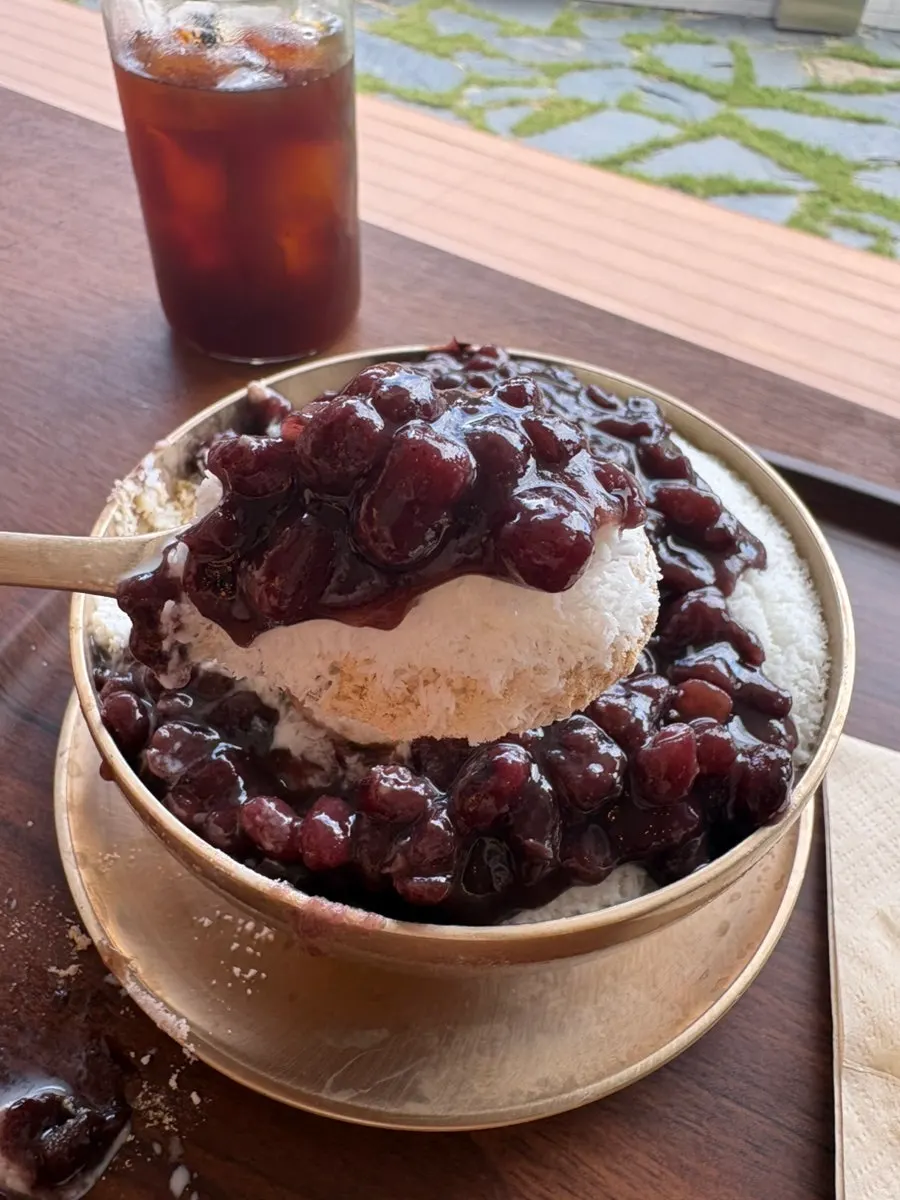 Patbingsu with soft milk ice