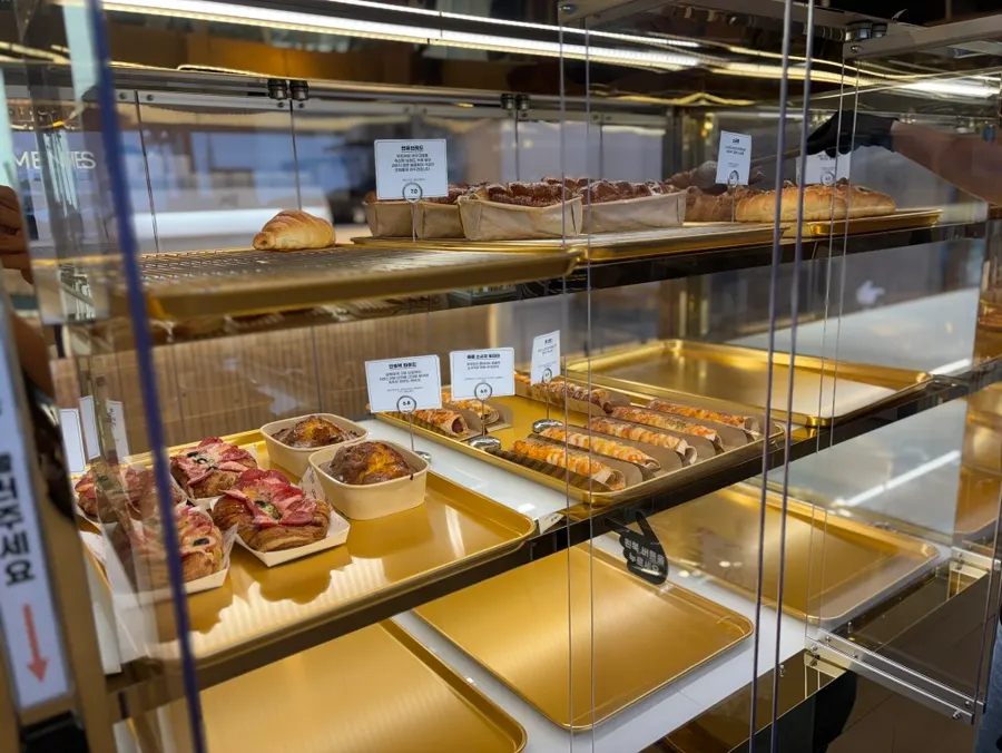 Assorted breads in Baegya Coffee's showcase
